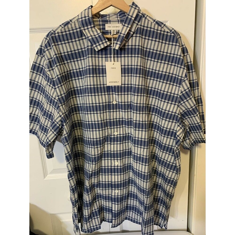 New Free assembly Men’s Sz XXL‎ short sleeve button down shirt
